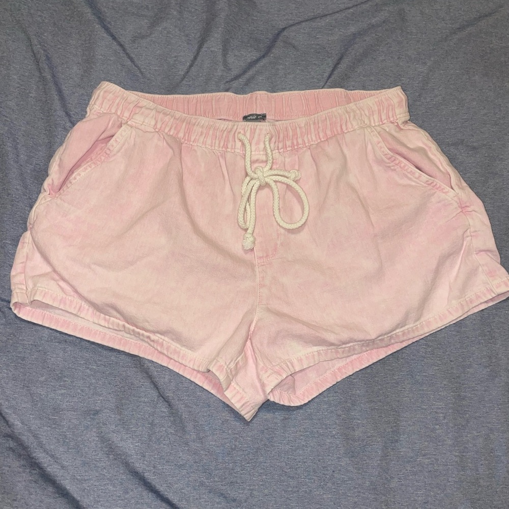 Aerie pink soft shorts. Size Medium.